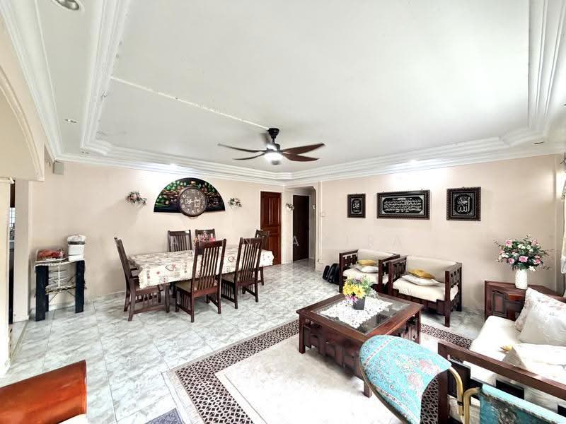 714 Pasir Ris Street 72, 714 Pasir Ris Street 72, Pasir Ris / Tampines, 4 Bedrooms, 1,539 sqft, HDB Flat For Sale, by Fatin Amira, 500252772 - Living Room - PropertyGuru.com.sg