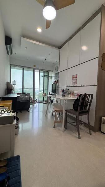 Cosmo, 18 Guillemard Crescent, Eunos / Geylang / Paya Lebar, 2 Bedrooms, 710 sqft, Condominium For Sale, by NG CHOON KHIAN, 500252778 - Living Room - PropertyGuru.com.sg