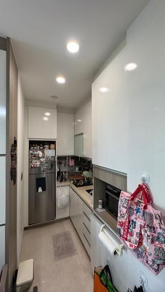 Cosmo, 18 Guillemard Crescent, Eunos / Geylang / Paya Lebar, 2 Bedrooms, 710 sqft, Condominium For Sale, by NG CHOON KHIAN, 500252778 - Kitchen - PropertyGuru.com.sg
