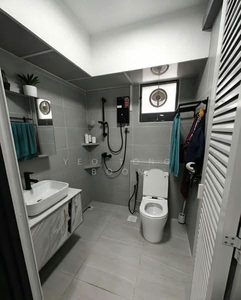 415A Northshore Drive, 415A Northshore Drive, Hougang / Punggol / Sengkang, 4 Bedrooms, 1,324 sqft, HDB Flat For Sale, by Yeo Tong Boon, 500252779 - Bathroom - PropertyGuru.com.sg