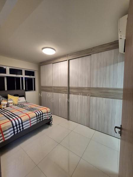 451A Bukit Batok West Avenue 6, 451A Bukit Batok West Avenue 6, Dairy Farm / Bukit Panjang / Choa Chu Kang, 2 Bedrooms, 721 sqft, HDB Flat For Rent, by Ng Kang Seng, 500252780 - Bedroom - PropertyGuru.com.sg