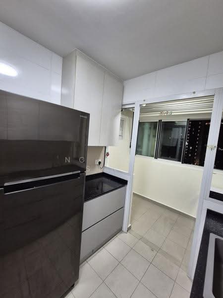 451A Bukit Batok West Avenue 6, 451A Bukit Batok West Avenue 6, Dairy Farm / Bukit Panjang / Choa Chu Kang, 2 Bedrooms, 721 sqft, HDB Flat For Rent, by Ng Kang Seng, 500252780 - Kitchen - PropertyGuru.com.sg