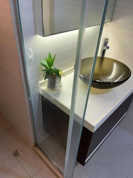 Parc Vista, 450 Corporation Road, Boon Lay / Jurong / Tuas, 2 Bedrooms, 1,050 sqft, Condominium For Rent, by Alexa Chia, 500252781 - PropertyGuru.com.sg