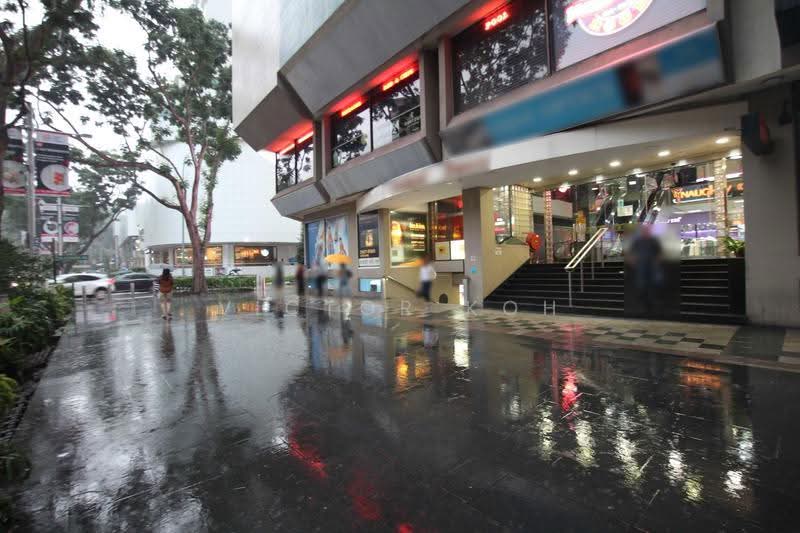 Orchard Towers, 400 Orchard Road, Orchard / River Valley, 1,194 sqft, Other Retail For Rent, by Victor Koh, 500252782 - Exterior - CommercialGuru.com.sg