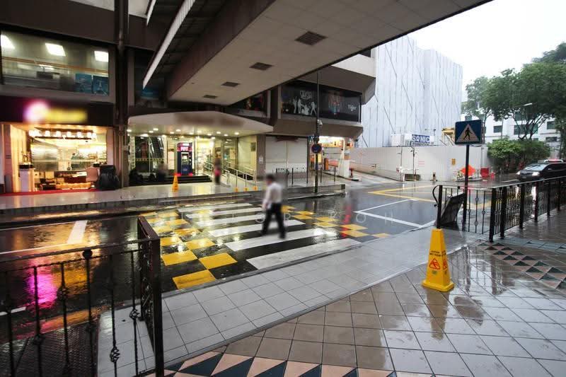 Orchard Towers, 400 Orchard Road, Orchard / River Valley, 1,194 sqft, Other Retail For Rent, by Victor Koh, 500252782 - Exterior - CommercialGuru.com.sg
