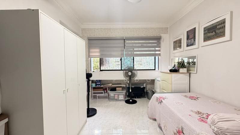 725 Tampines Street 71, 725 Tampines Street 71, Pasir Ris / Tampines, 3 Bedrooms, 1,323 sqft, HDB Flat For Sale, by Nur Fudge, 500252783 - PropertyGuru.com.sg