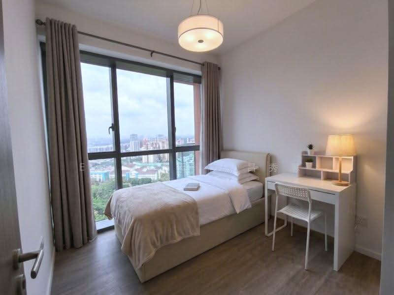 AMO Residence, 21 Ang Mo Kio Rise, Ang Mo Kio / Bishan / Thomson, 3 Bedrooms, 1,044 sqft, Condominium For Sale, by Elisabeth 吕秀恩, 500252790 - Bedroom - PropertyGuru.com.sg