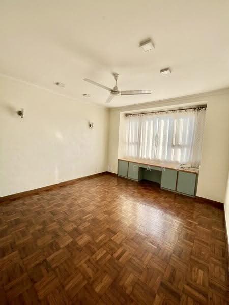Landed House on Saraca Walk, Saraca Walk, Seletar / Yio Chu Kang, 4 Bedrooms, 3,000 sqft, Terraced House For Rent, by Melvin Fang, 500252818 - Master Bedroom on Level 2 Part 2 - PropertyGuru.com.sg