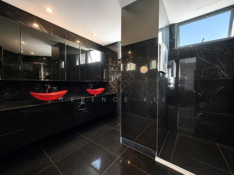 Yew Mei Green, 50 Choa Chu Kang North 6, Dairy Farm / Bukit Panjang / Choa Chu Kang, 4 Bedrooms, 1,410 sqft, Condominium For Sale, by Terence Xie, 500252821 - Bathroom - PropertyGuru.com.sg