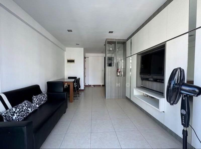 102 Jalan Rajah, 102 Jalan Rajah, Balestier / Toa Payoh, Room Rental, 250 sqft, HDB Flat For Rent, by Asley Ho, 500252829 - Living Room - PropertyGuru.com.sg