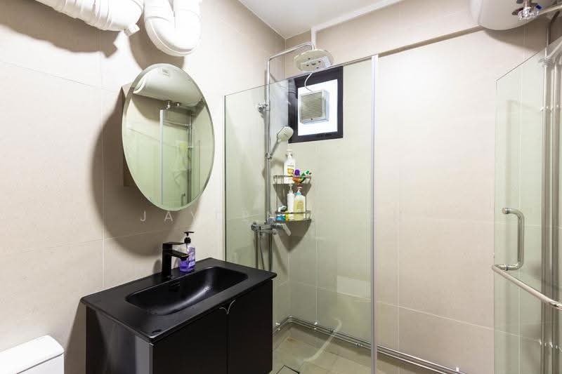 105 Spottiswoode Park Road, 105  Spottiswoode Park Road, Chinatown / Tanjong Pagar, 3 Bedrooms, 1,270 sqft, Apartment For Sale, by Jayden Chen, 500252830 - Bathroom - PropertyGuru.com.sg