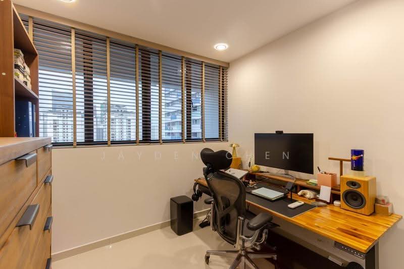 105 Spottiswoode Park Road, 105  Spottiswoode Park Road, Chinatown / Tanjong Pagar, 3 Bedrooms, 1,270 sqft, Apartment For Sale, by Jayden Chen, 500252830 - Study - PropertyGuru.com.sg