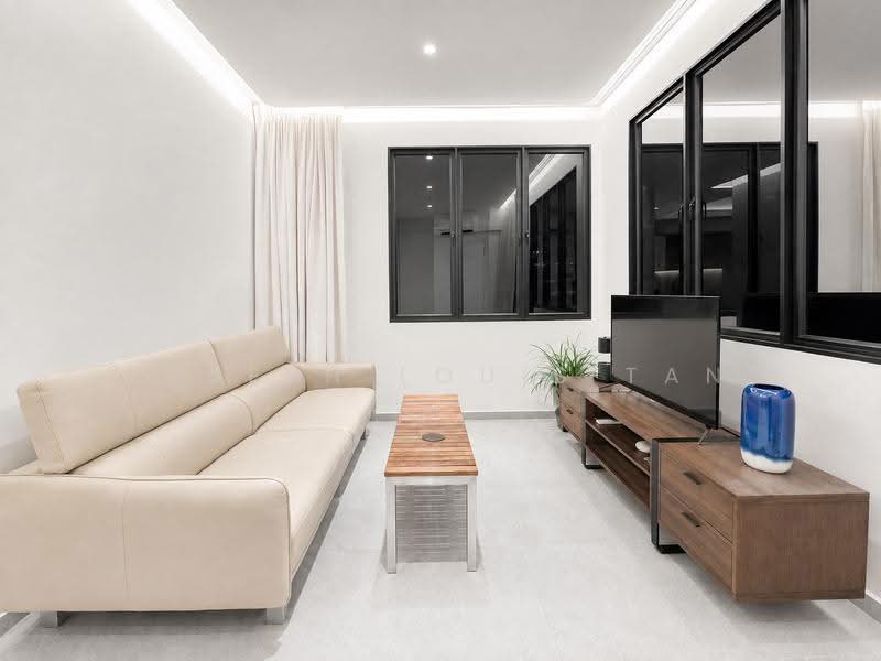 Charlton Corner, Hougang / Punggol / Sengkang, 2 Bedrooms, 850 sqft, Walk-up Apartment For Rent, by Joseph Louis Tan, 500252839 - Living Room - PropertyGuru.com.sg