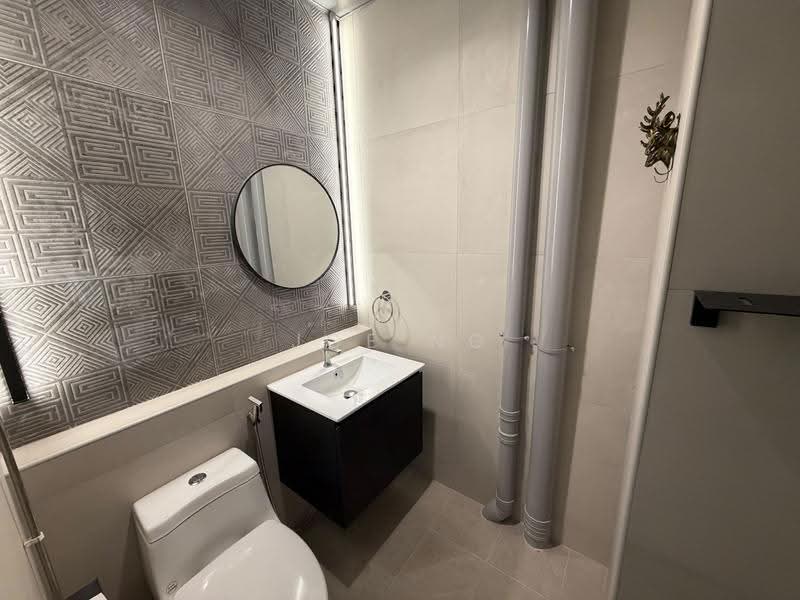 Redhill Forum, 16 Jalan Kilang Timor, Alexandra / Commonwealth, 969 sqft, Light Industrial (B1) For Sale, by Joe Ng, 500252840 - Bathroom - CommercialGuru.com.sg