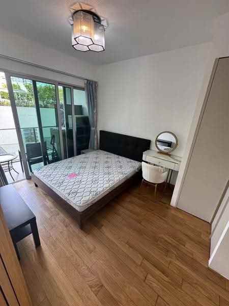 Eight Riversuites, 2 Whampoa East, Balestier / Toa Payoh, 2 Bedrooms, 700 sqft, Condominium For Sale, by Chris Lim, 500252843 - Bedroom - PropertyGuru.com.sg