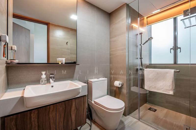 Piermont Grand, 26 Sumang Walk, Hougang / Punggol / Sengkang, Room Rental, 100 sqft, Executive Condominium For Rent, by Lim Lih Yang (Leo), 500252848 - Bathroom - PropertyGuru.com.sg