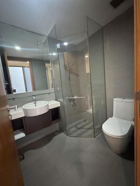 Hillcrest Villa, 1U Hillcrest Road, Newton / Novena, Room Rental, 350 sqft, Cluster House For Rent, by Denise Lee, 500252854 - Bathroom - PropertyGuru.com.sg