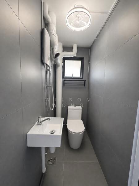 66 Circuit Road, 66 Circuit Road, Macpherson / Potong Pasir, 2 Bedrooms, 603 sqft, HDB Flat For Rent, by Wilson Wong, 500252856 - Bathroom - PropertyGuru.com.sg