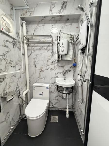 133 Jalan Bukit Merah, 133 Jalan Bukit Merah, Alexandra / Commonwealth, Studio, 230 sqft, HDB Flat For Rent, by Tommy Kwek, 500252868 - Bathroom - PropertyGuru.com.sg