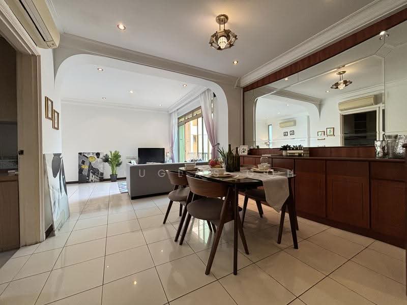 Astoria Park, 34 Lorong Mydin, Eunos / Geylang / Paya Lebar, 2 Bedrooms, 958 sqft, Condominium For Sale, by Douglas Goh, 500252886 - Living Room - PropertyGuru.com.sg