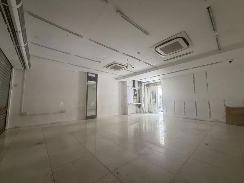 HDB shophouse, Toa Payoh Central, Balestier / Toa Payoh, 500 sqft, Shop / Shophouse For Rent, by Allan Chong, 500252893 - Interior - CommercialGuru.com.sg