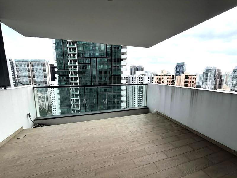 8 Saint Thomas, 10 Saint Thomas Walk, Orchard / River Valley, 3 Bedrooms, 1,302 sqft, Condominium For Sale, by Jaime Lim, 500252910 - Balcony - PropertyGuru.com.sg