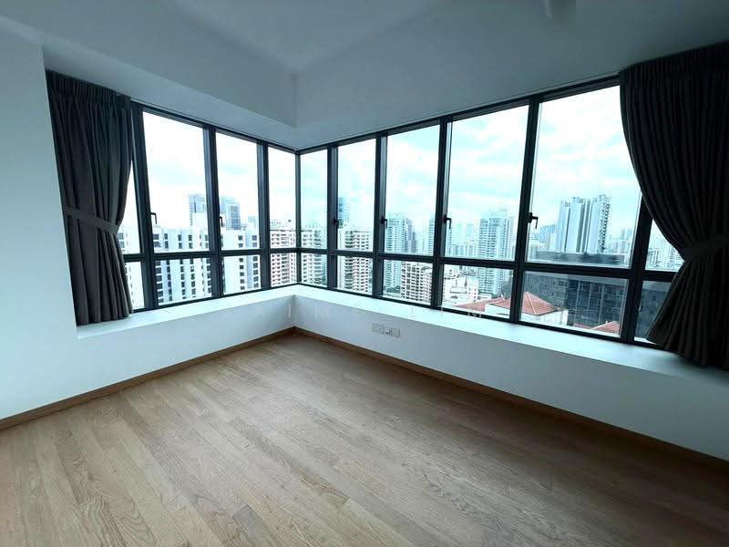 8 Saint Thomas, 10 Saint Thomas Walk, Orchard / River Valley, 3 Bedrooms, 1,302 sqft, Condominium For Sale, by Jaime Lim, 500252910 - Master Bedroom - PropertyGuru.com.sg