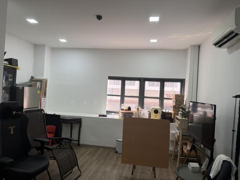 52 Foch road, Farrer Park / Serangoon Rd, Room Rental, 120 sqft, Shophouse For Rent, by David Shu, 500252911 - Interior - PropertyGuru.com.sg