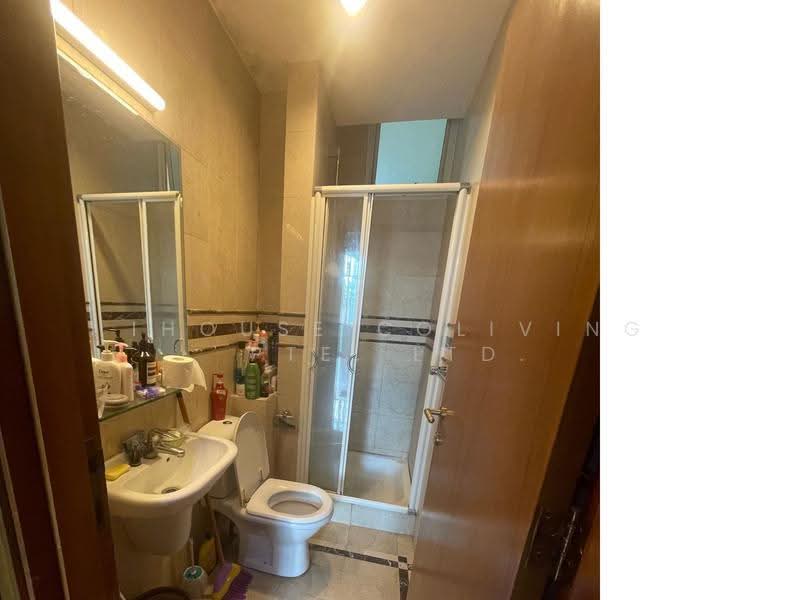 Harvest Mansions, 550 Havelock Road, Alexandra / Commonwealth, Room Rental, 100 sqft, Apartment For Rent, by ling, 500252913 - Bathroom - PropertyGuru.com.sg
