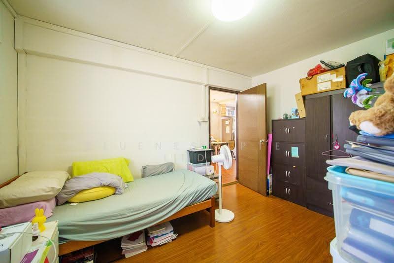 165 Stirling Road, 165 Stirling Road, Alexandra / Commonwealth, 2 Bedrooms, 645 sqft, HDB Flat For Sale, by CLARENCE LIANG, 500252928 - Bedroom - PropertyGuru.com.sg