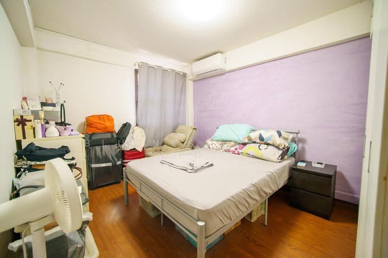 165 Stirling Road, 165 Stirling Road, Alexandra / Commonwealth, 2 Bedrooms, 645 sqft, HDB Flat For Sale, by CLARENCE LIANG, 500252928 - Bedroom - PropertyGuru.com.sg