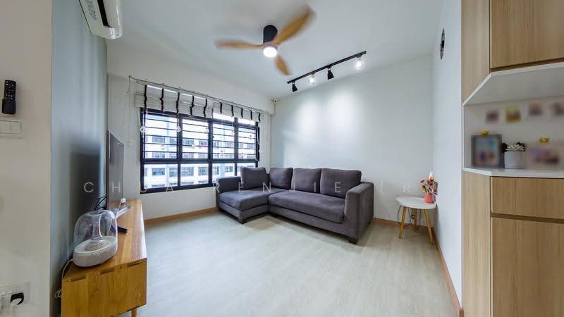 997C Buangkok Crescent, 997C Buangkok Crescent, Hougang / Punggol / Sengkang, 3 Bedrooms, 1,001 sqft, HDB Flat For Sale, by Chua RenJie (RJ), 500252931 - Living Room - PropertyGuru.com.sg