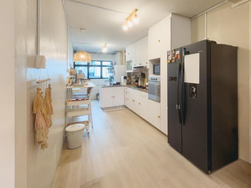 435 Tampines Street 43, 435 Tampines Street 43, Pasir Ris / Tampines, 3 Bedrooms, 1,120 sqft, HDB Flat For Sale, by Prab Nathan, 500252938 - Kitchen - PropertyGuru.com.sg