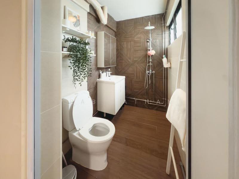 435 Tampines Street 43, 435 Tampines Street 43, Pasir Ris / Tampines, 3 Bedrooms, 1,120 sqft, HDB Flat For Sale, by Prab Nathan, 500252938 - Master Bathroom - PropertyGuru.com.sg