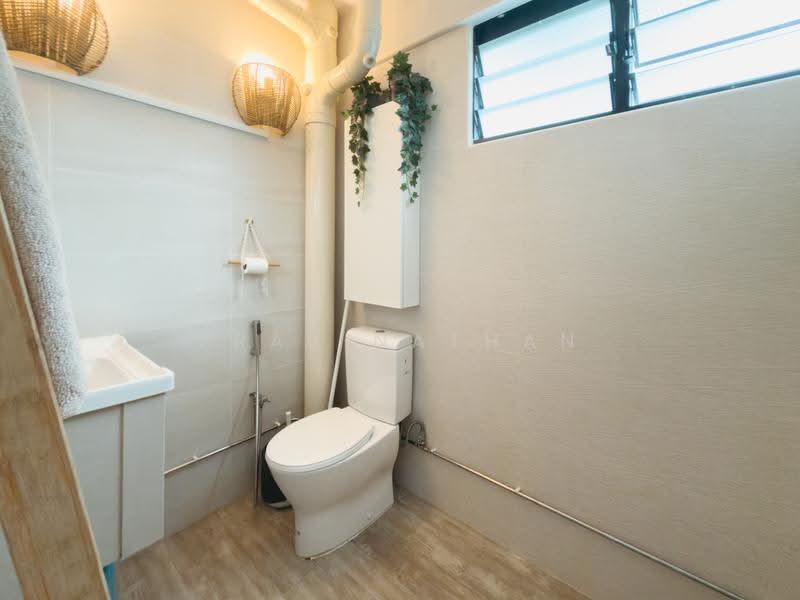 435 Tampines Street 43, 435 Tampines Street 43, Pasir Ris / Tampines, 3 Bedrooms, 1,120 sqft, HDB Flat For Sale, by Prab Nathan, 500252938 - Common Bathroom - PropertyGuru.com.sg