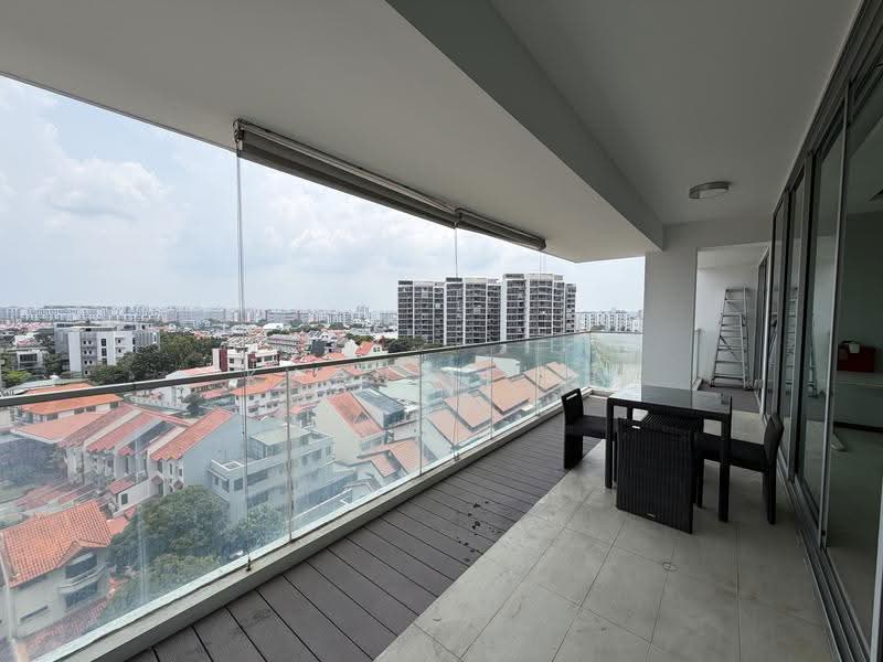 Kovan Residences, 5 Kovan Road, Hougang / Punggol / Sengkang, 4 Bedrooms, 1,765 sqft, Condominium For Sale, by Kwan Le'En, 500252940 - Balcony - PropertyGuru.com.sg