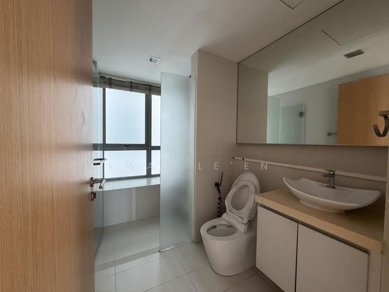Kovan Residences, 5 Kovan Road, Hougang / Punggol / Sengkang, 4 Bedrooms, 1,765 sqft, Condominium For Sale, by Kwan Le'En, 500252940 - Bathroom - PropertyGuru.com.sg