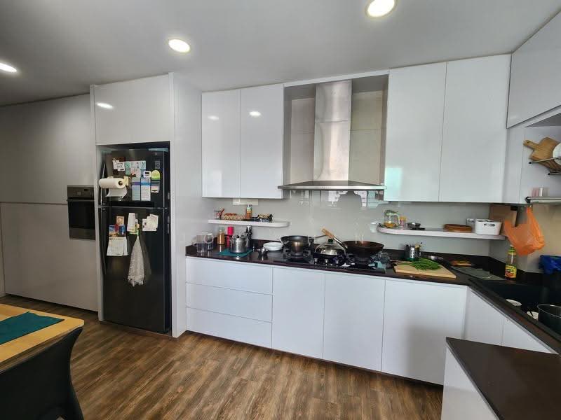 117 Bukit Batok West Avenue 6, 117 Bukit Batok West Avenue 6, Dairy Farm / Bukit Panjang / Choa Chu Kang, 3 Bedrooms, 1,421 sqft, HDB Flat For Rent, by Jon Chin, 500252948 - Kitchen - PropertyGuru.com.sg