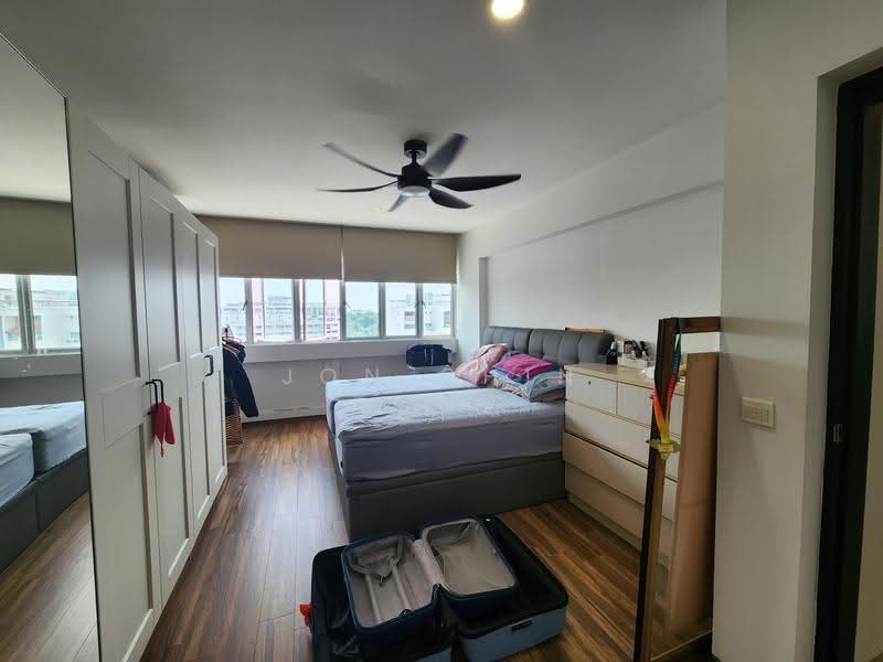 117 Bukit Batok West Avenue 6, 117 Bukit Batok West Avenue 6, Dairy Farm / Bukit Panjang / Choa Chu Kang, 3 Bedrooms, 1,421 sqft, HDB Flat For Rent, by Jon Chin, 500252948 - Bedroom Mst - PropertyGuru.com.sg