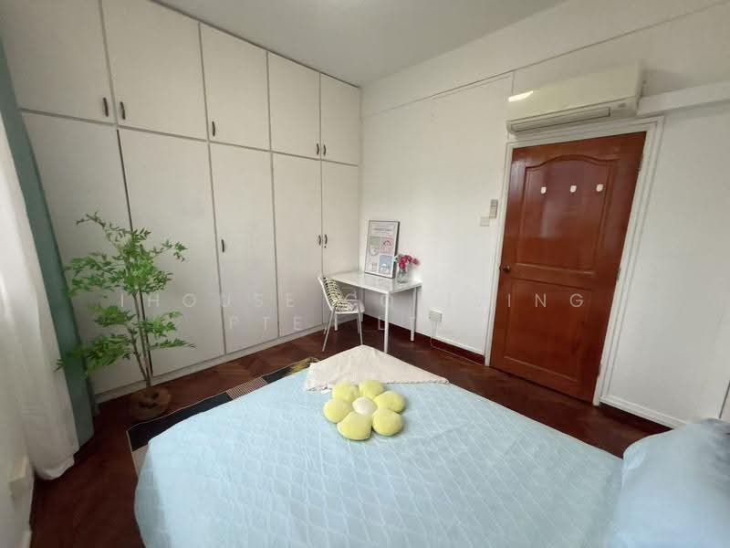 Kim Sia Court, 1 Jalan Jintan, Orchard / River Valley, Room Rental, 100 sqft, Apartment For Rent, by ling, 500252960 - Bedroom - PropertyGuru.com.sg