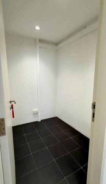 TANJONG PAGAR | Shophouse Office | 5 Minutes to MRT Stations |, Tanjong Pagar / Maxwell MRT, Chinatown / Tanjong Pagar, 1,350 sqft, Office For Rent, by Amy Aw 胡嘉薇, 500252964 - CommercialGuru.com.sg