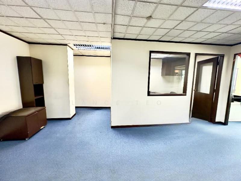 Partially Fitted Office Near Clarke Quay Mrt for Rent, City Hall / Clarke Quay, 549 sqft, Office For Rent, by Lance Teo, 500252965 - Interior - CommercialGuru.com.sg