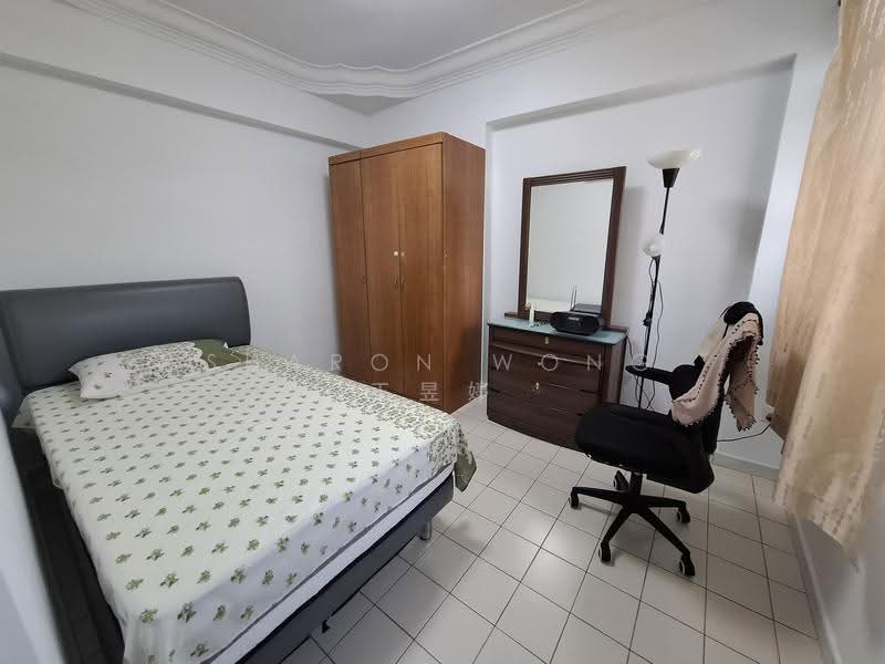 336 Clementi Avenue 2, 336 Clementi Avenue 2, Buona Vista / West Coast / Clementi New Town, Room Rental, 100 sqft, HDB Flat For Rent, by Sharon Wong 王昱婷, 500252968 - Bedroom - PropertyGuru.com.sg