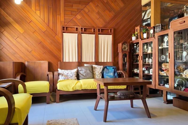 Ebony Mansions, 30 Lorong M Telok Kurau, East Coast / Marine Parade, 1 Bedroom, 753 sqft, Condominium For Sale, by Joey Yew, 500252970 - Living Room - PropertyGuru.com.sg