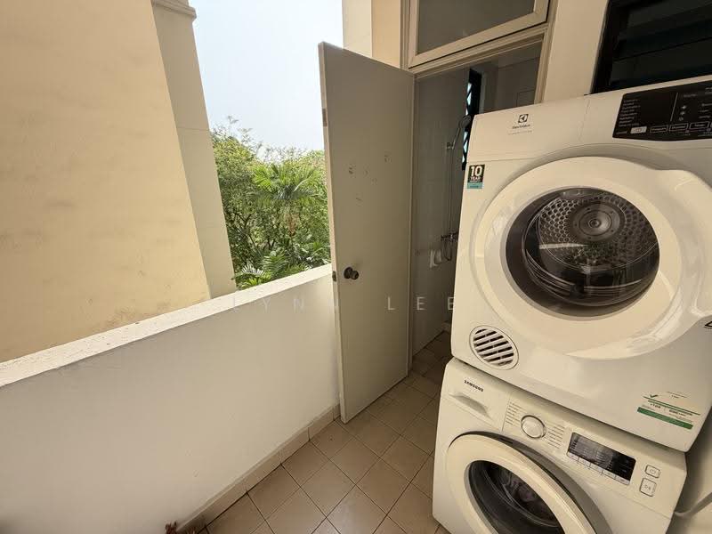 The Anchorage, 370 Alexandra Road, Alexandra / Commonwealth, 3 Bedrooms, 1,421 sqft, Condominium For Rent, by Lynn Lee, 500252978 - Balcony - PropertyGuru.com.sg