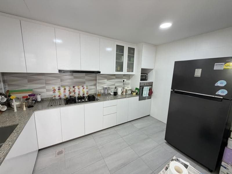 The Anchorage, 370 Alexandra Road, Alexandra / Commonwealth, 3 Bedrooms, 1,421 sqft, Condominium For Rent, by Lynn Lee, 500252978 - Kitchen - PropertyGuru.com.sg