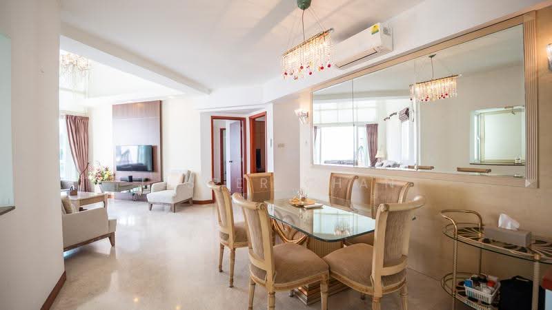 Cote D'Azur, 66 Marine Parade Road, East Coast / Marine Parade, 4 Bedrooms, 2,800 sqft, Condominium For Sale, by Jasper Chan, 500252986 - Living Room - PropertyGuru.com.sg