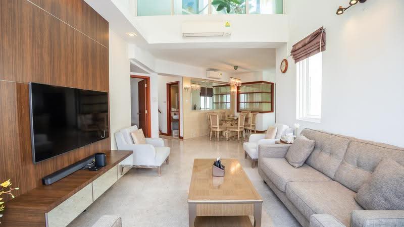 Cote D'Azur, 66 Marine Parade Road, East Coast / Marine Parade, 4 Bedrooms, 2,800 sqft, Condominium For Sale, by Jasper Chan, 500252986 - Living Room - PropertyGuru.com.sg