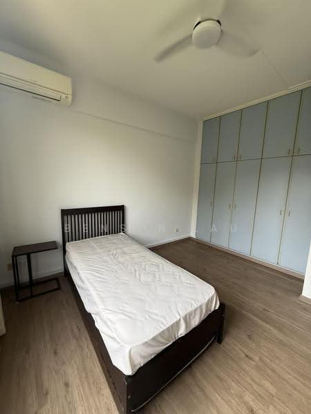 Botanic Gardens View, 1 Taman Serasi, Tanglin / Holland / Bukit Timah, 3 Bedrooms, 1,410 sqft, Apartment For Rent, by Benson Lau, 500252999 - Bedroom - PropertyGuru.com.sg