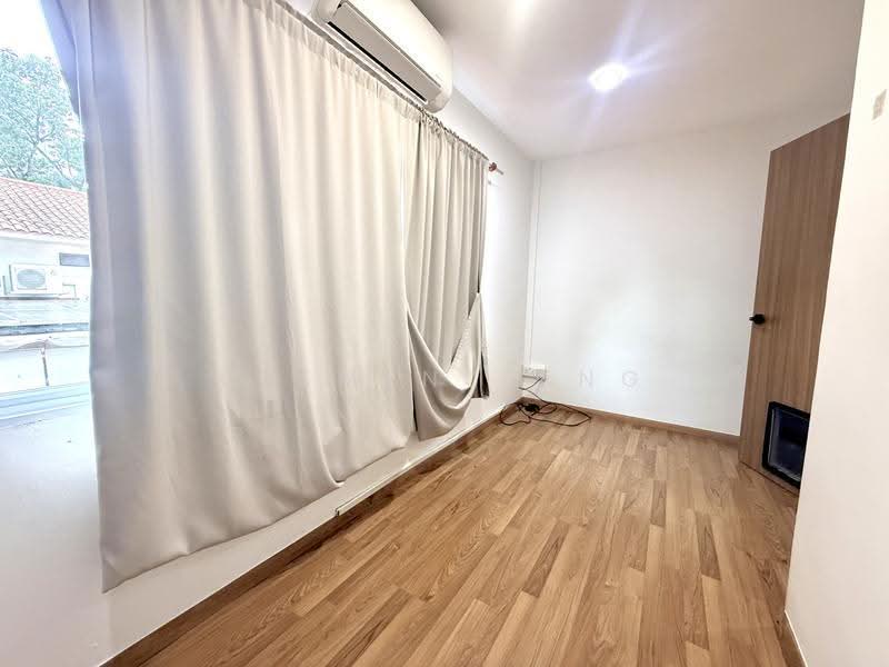 58 Stirling Road, 58 Stirling Road, Alexandra / Commonwealth, 2 Bedrooms, 845 sqft, HDB Flat For Sale, by Clement Ang, 500253001 - PropertyGuru.com.sg